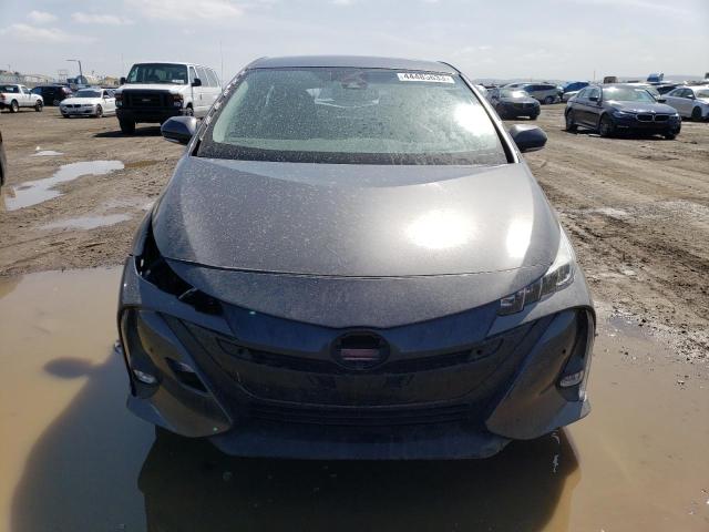 Photo 5 from auction – 2017 TOYOTA PRIUS PRIM with VIN JTDKARFP0H3016143