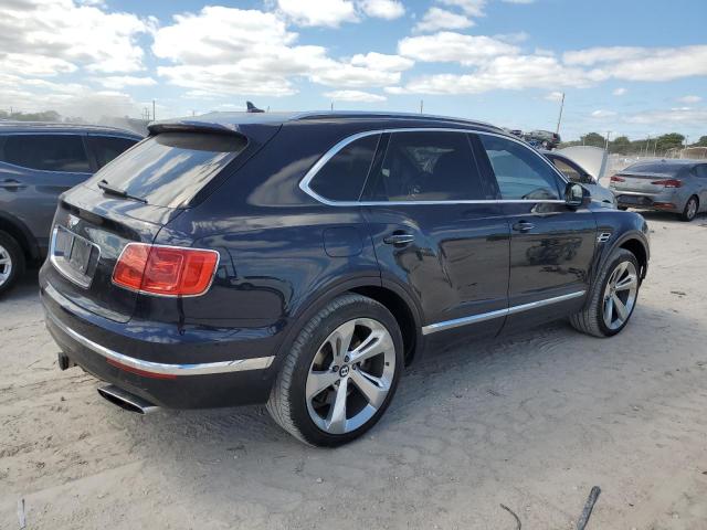 Photo 3 from auction – 2017 BENTLEY BENTAYGA with VIN SJAAC2ZVXHC013081