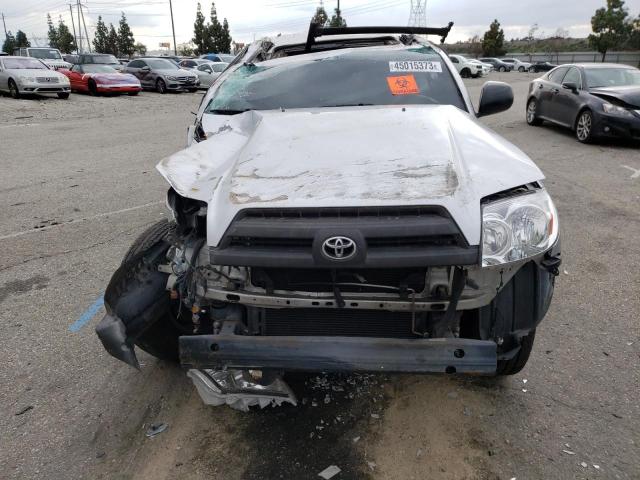 Photo 5 from auction – 2003 TOYOTA 4RUNNER SR with VIN JTEZU14RX30010271