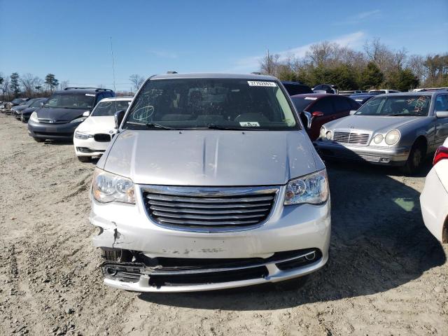 Photo 5 from auction – 2011 CHRYSLER TOWN & COU with VIN 2A4RR8DG8BR773028