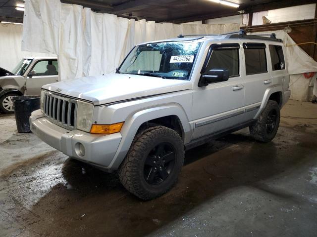 JEEP COMMANDER 2010 with VIN 1J4RG4GK4AC118130 - Photo from auction