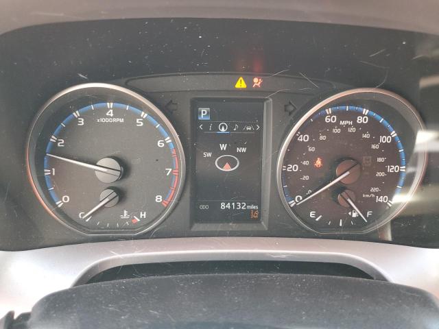 Photo 9 from auction – 2017 TOYOTA RAV4 XLE with VIN JTMWFREV2HD099863