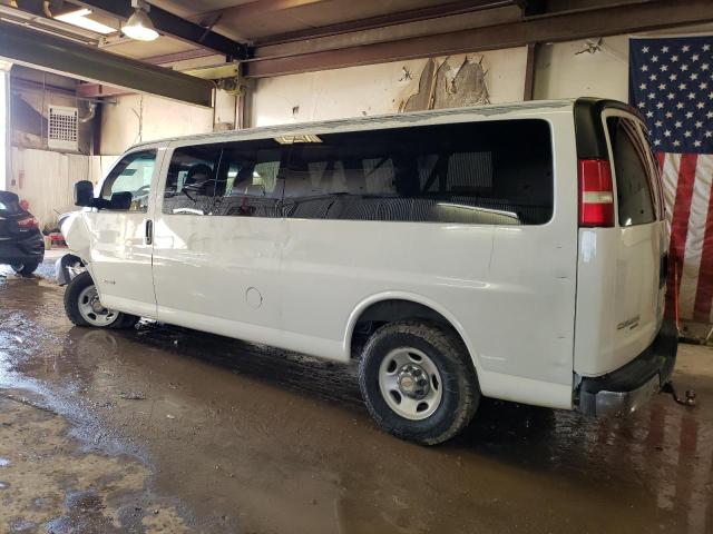Photo 2 from auction – 2004 CHEVROLET EXPRESS G3 with VIN 1GAHG39UX41222317