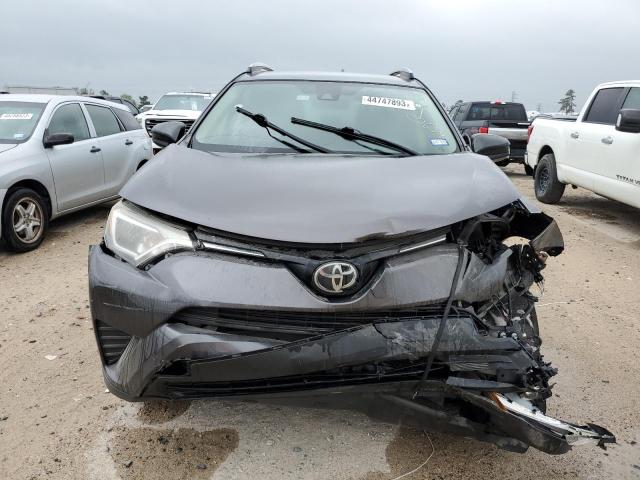 Photo 5 from auction – 2017 TOYOTA RAV4 LE with VIN JTMZFREV5HJ701802