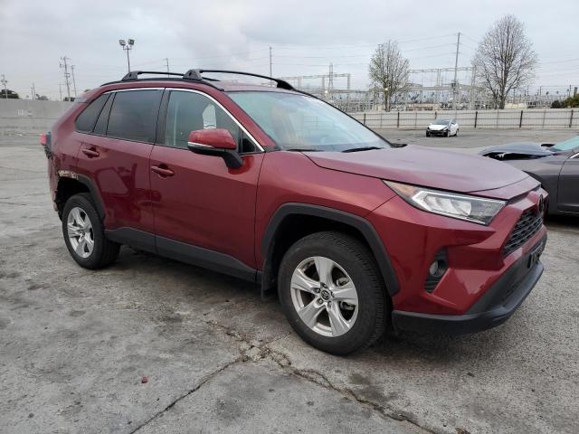 Photo 4 from auction – 2021 TOYOTA RAV4 XLE with VIN 2T3W1RFV6MW152901