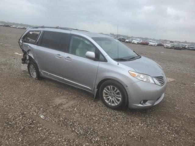 Photo 4 from auction – 2013 TOYOTA SIENNA with VIN 5TDYK3DC8DS292292