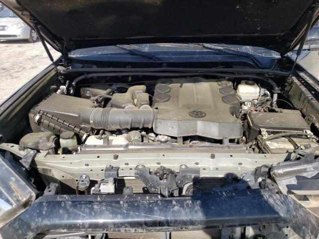 Photo 12 from auction – 2018 TOYOTA 4RUNNER SR with VIN JTEBU5JR0J5559118