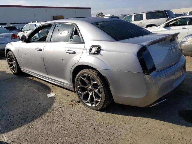 Photo 2 from auction – 2018 CHRYSLER 300 S with VIN 2C3CCABG4JH240237