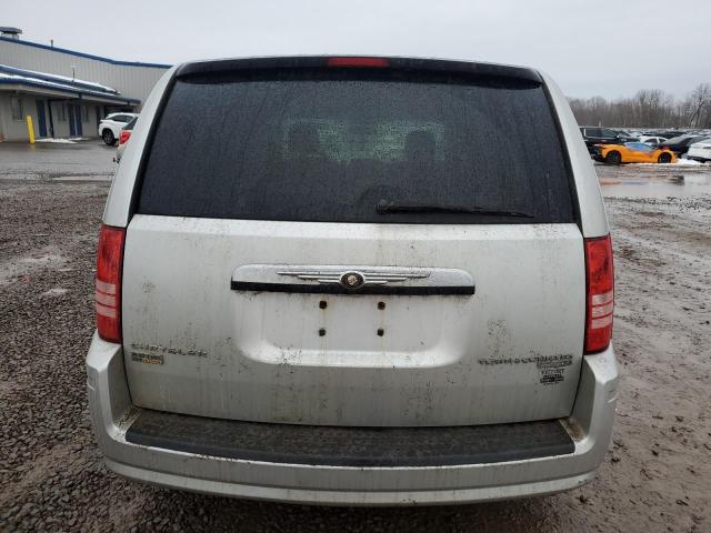Photo 6 from auction – 2010 CHRYSLER TOWN & COU with VIN 2A4RR4DE2AR104436