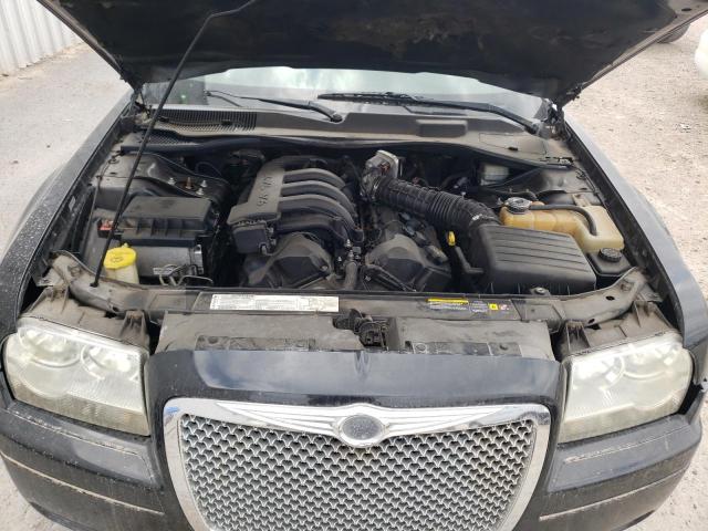 Photo 11 from auction – 2006 CHRYSLER 300 with VIN 2C3KA43R66H211834