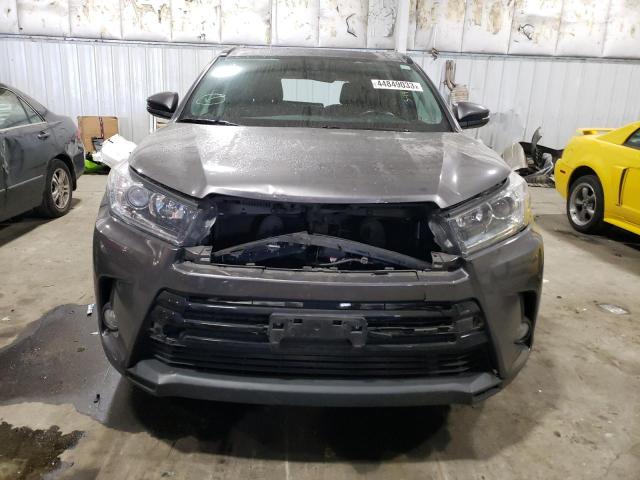 Photo 5 from auction – 2017 TOYOTA HIGHLANDER with VIN 5TDJZRFH6HS363049