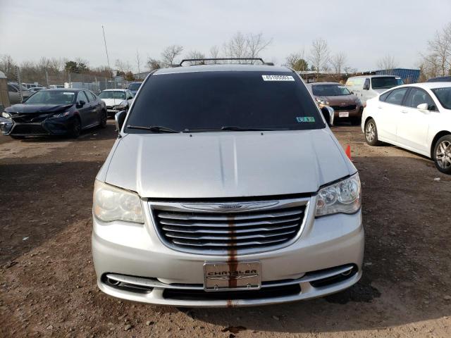 Photo 5 from auction – 2012 CHRYSLER TOWN & COU with VIN 2C4RC1CG6CR124765