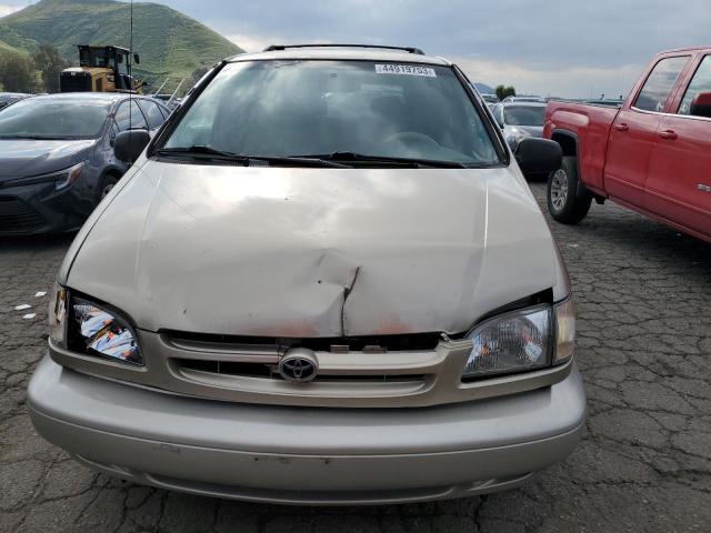 Photo 5 from auction – 2000 TOYOTA SIENNA LE with VIN 4T3ZF13C3YU266444