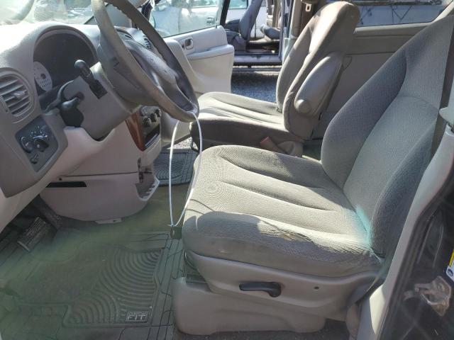 Photo 7 from auction – 2006 CHRYSLER TOWN & COU with VIN 1A4GP44R86B567137