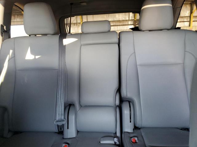 Photo 10 from auction – 2018 TOYOTA HIGHLANDER with VIN 5TDKZRFH6JS278531
