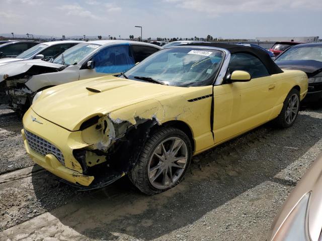 FORD THUNDERBIR 2002 with VIN 1FAHP60A02Y106887 - Photo from auction