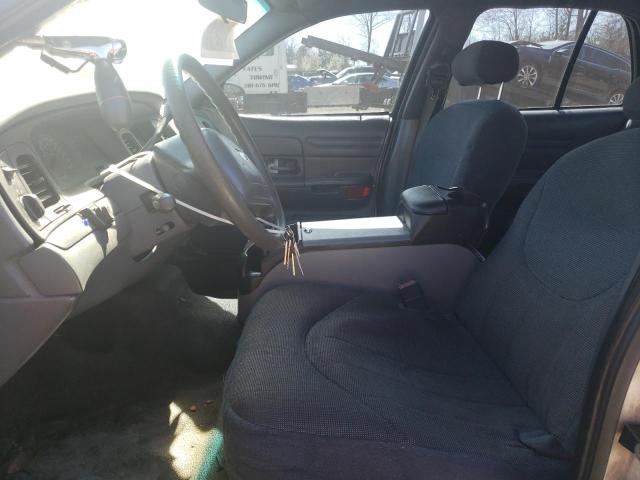 Photo 7 from auction – 2001 FORD CROWN VICT with VIN 2FAFP71W41X121785