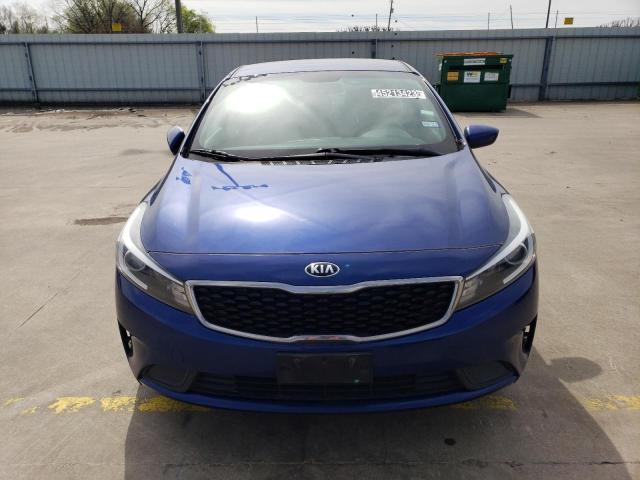 Photo 5 from auction – 2018 KIA FORTE LX with VIN 3KPFL4A77JE199173
