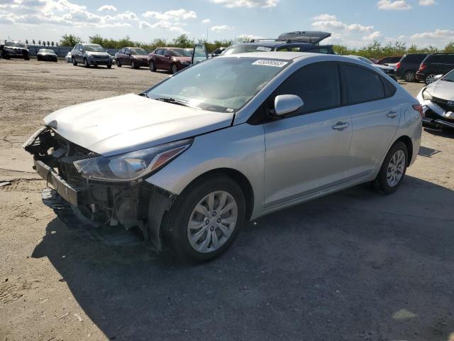 HYUNDAI ACCENT SE 2018 with VIN 3KPC24A3XJE025813 - Photo from auction