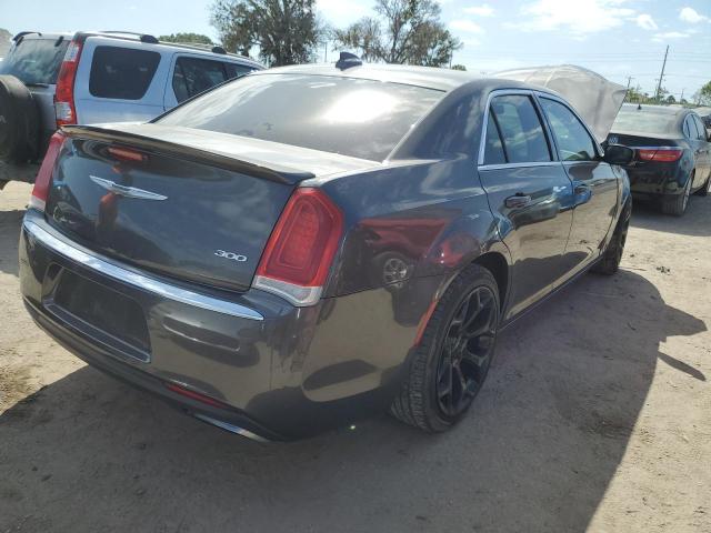 Photo 3 from auction – 2015 CHRYSLER 300 LIMITE with VIN 2C3CCAAG4FH810455