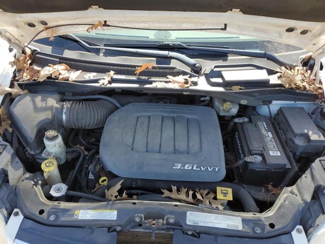 Photo 12 from auction – 2012 CHRYSLER TOWN & COU with VIN 2C4RC1CG0CR175761