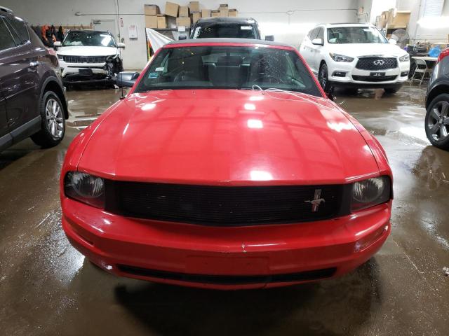 Photo 5 from auction – 2005 FORD MUSTANG with VIN 1ZVFT84N855221083