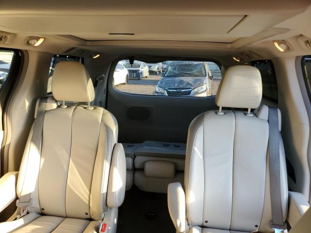 Photo 10 from auction – 2013 TOYOTA SIENNA XLE with VIN 5TDYK3DC0DS301910