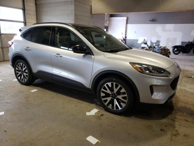 صورة رقم 4 من المزاد - 2020 FORD ESCAPE SE مع VIN 1FMCU9BZXLUB13402