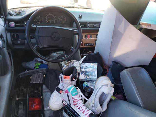 Photo 8 from auction – 1990 MERCEDES-BENZ 300 E with VIN WDBEA30D0LB232144