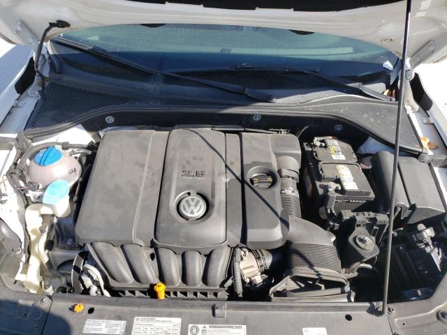 Photo 11 from auction – 2012 VOLKSWAGEN PASSAT SEL with VIN 1VWCP7A37CC038013