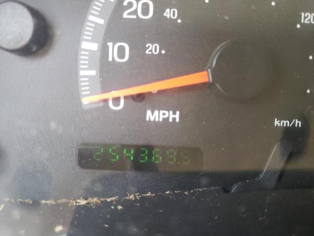 Photo 9 from auction – 2002 FORD F150 with VIN 1FTRX17L32NA58246