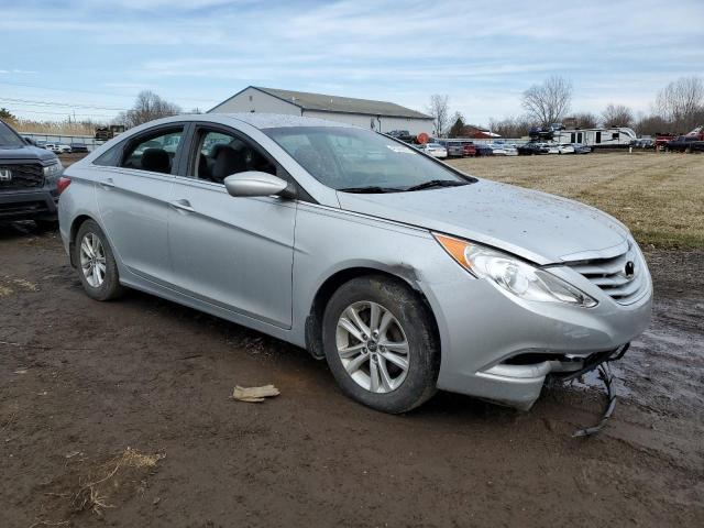 Photo 4 from auction – 2013 HYUNDAI SONATA GLS with VIN 5NPEB4AC1DH802176