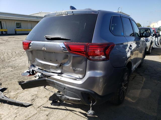 Photo 3 from auction – 2018 MITSUBISHI OUTLANDER with VIN JA4AZ3A39JZ056725
