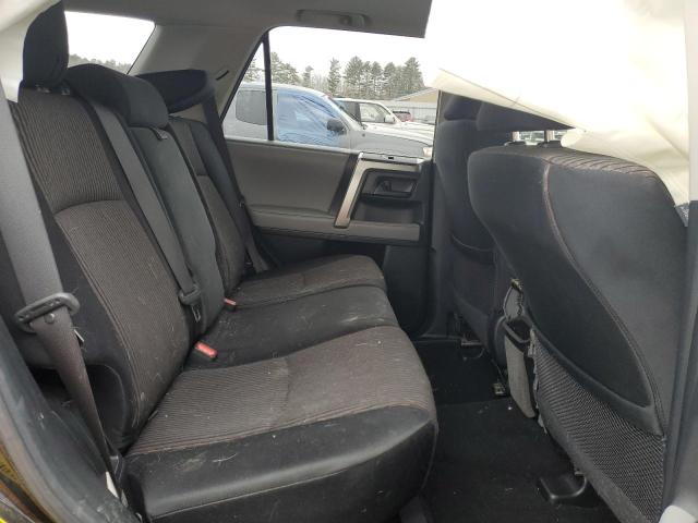 Photo 11 from auction – 2011 TOYOTA 4RUNNER SR with VIN JTEBU5JR4B5046813
