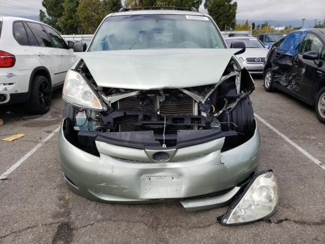 Photo 5 from auction – 2010 TOYOTA SIENNA CE with VIN 5TDKK4CC8AS305504