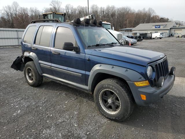 Photo 4 from auction – 2005 JEEP LIBERTY RE with VIN 1J4GL38K85W501732