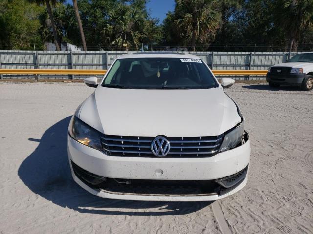 Photo 5 from auction – 2012 VOLKSWAGEN PASSAT SEL with VIN 1VWCP7A37CC038013
