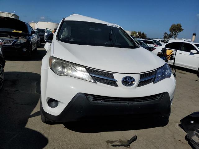 Photo 5 from auction – 2015 TOYOTA RAV4 LE with VIN JTMZFREV4FJ059120