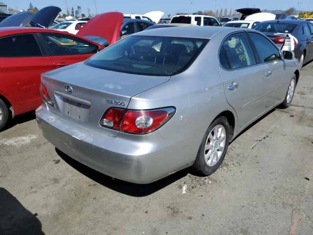 Photo 3 from auction – 2002 LEXUS ES 300 with VIN JTHBF30G125027931