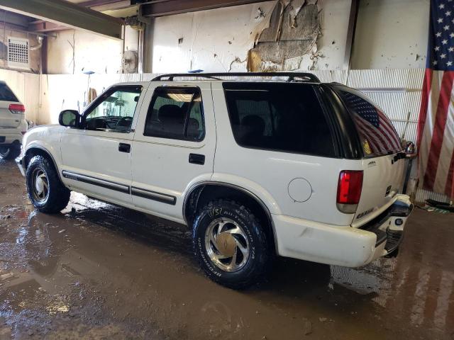 Photo 2 from auction – 2000 CHEVROLET BLAZER with VIN 1GNDT13W3Y2392929