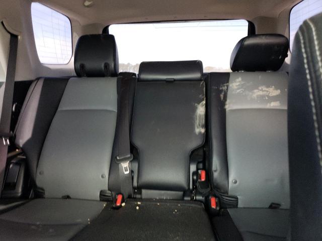 Photo 10 from auction – 2018 TOYOTA 4RUNNER SR with VIN JTEBU5JR0J5559118