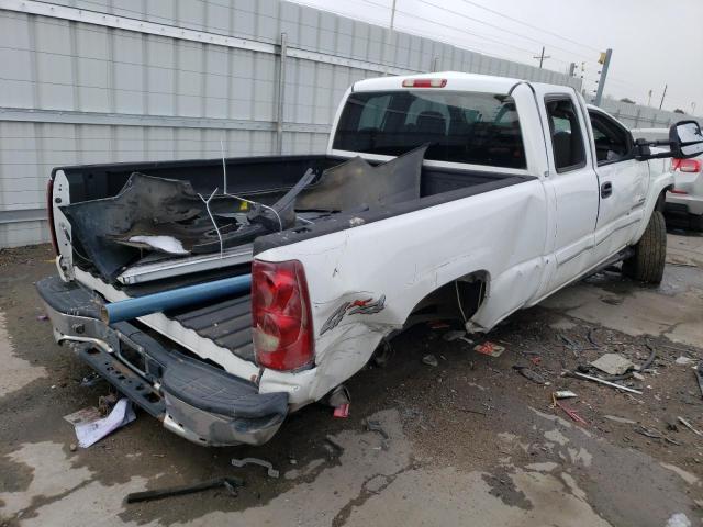Photo 3 from auction – 2003 CHEVROLET SILVER 4X4 with VIN 1GCHK29123E185602