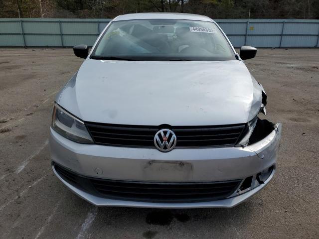 Photo 5 from auction – 2013 VOLKSWAGEN JETTA BASE with VIN 3VW2K7AJ7DM225468