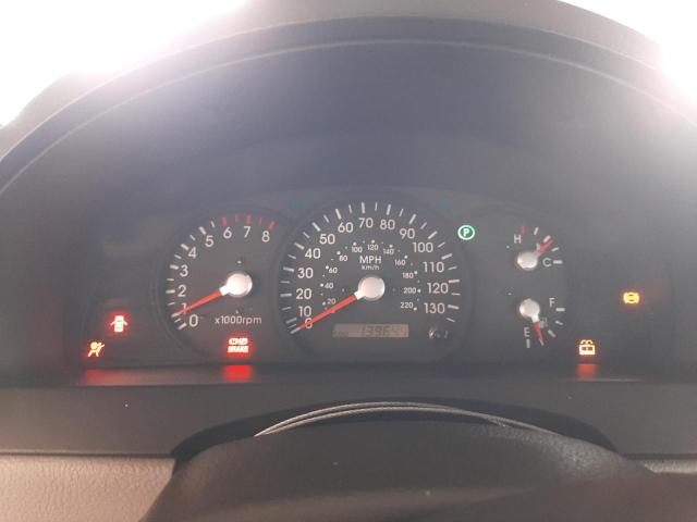 Photo 9 from auction – 2004 KIA SORENTO EX with VIN KNDJD733445243374