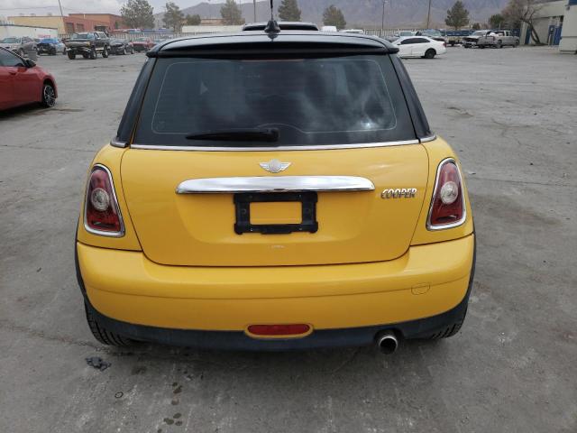 Photo 6 from auction – 2008 MINI COOPER with VIN WMWMF33508TT63690