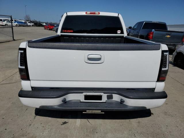 Photo 6 from auction – 2005 CHEVROLET SILVERADO with VIN 1GCEC14X65Z313129