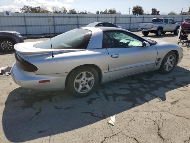 Photo 3 from auction – 1998 PONTIAC FIREBIRD with VIN 2G2FS22K9W2213751