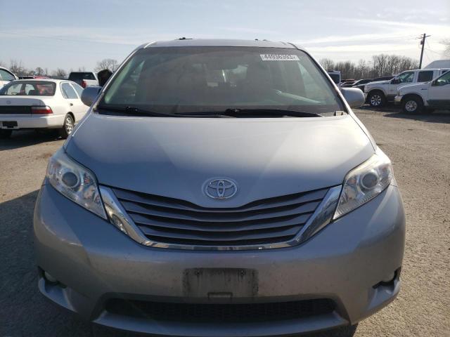 Photo 5 from auction – 2015 TOYOTA SIENNA XLE with VIN 5TDDK3DCXFS118841