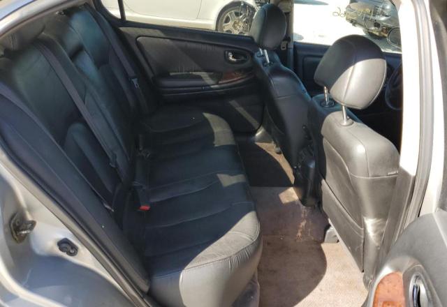 Photo 10 from auction – 2000 INFINITI I30 with VIN JNKCA31A3YT214556