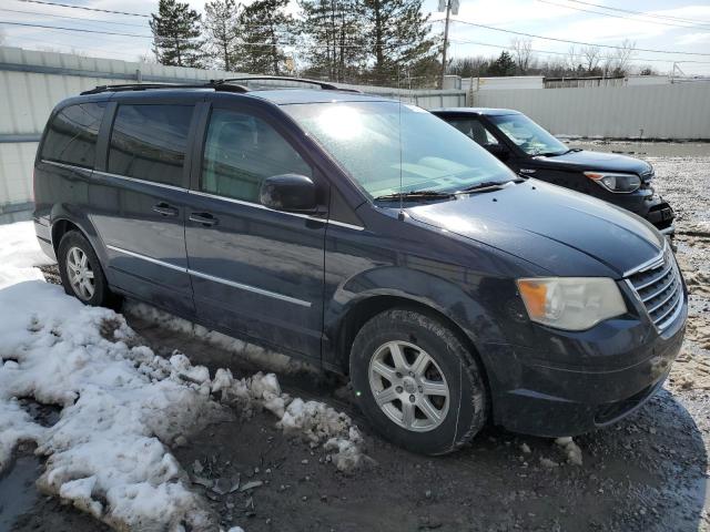 Photo 4 from auction – 2010 CHRYSLER TOWN & COU with VIN 2A4RR5D10AR300068